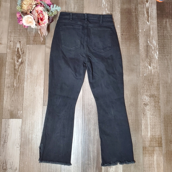 Abercrombie & Fitch Black High Rise Ankle Flare Denim Jeans Size 28 / 6R EUC - Picture 14 of 16